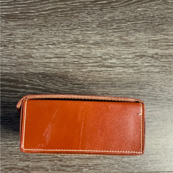 Vintage CUE Grooming Set - Mid Century Top Grain Cowhide Case w/ Tortoise Shell - Picture 5 of 11